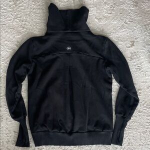 Alo Yoga Clarity  Sweater